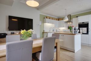 Kitchen/Diner- click for photo gallery